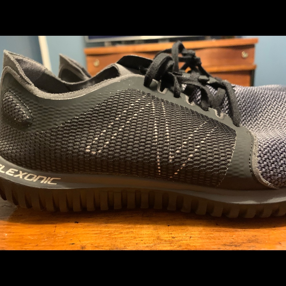 New Balance Flexonic